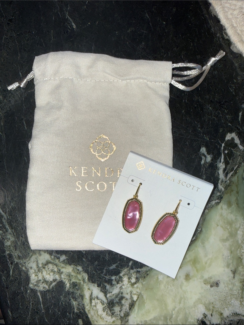 Kendra Scott Dani Gold Ridge Frame Drop Earrings in Azalea Illusion
